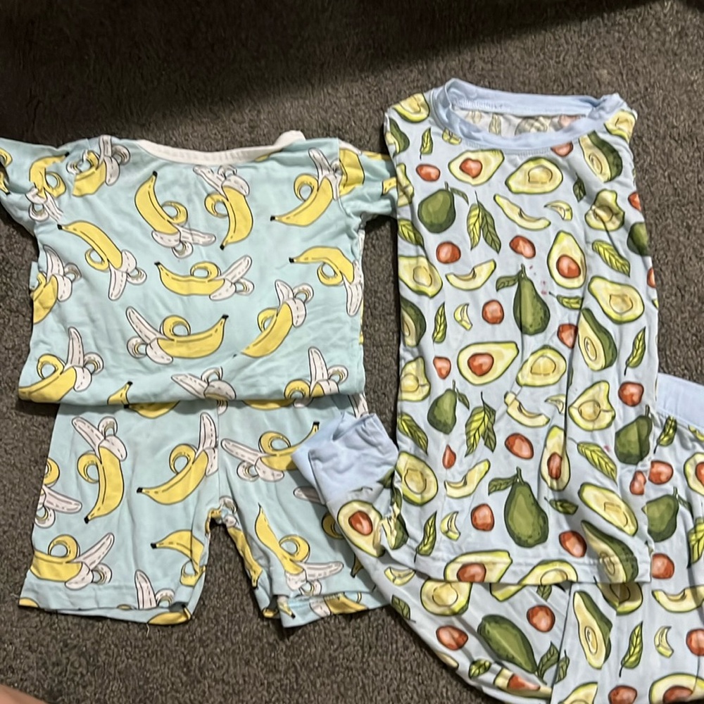 GUC 2 pairs Little Sleepies pajamas sz 2T bamboo
